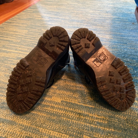 SOLD ON DEPOP - Picture 3 of 4